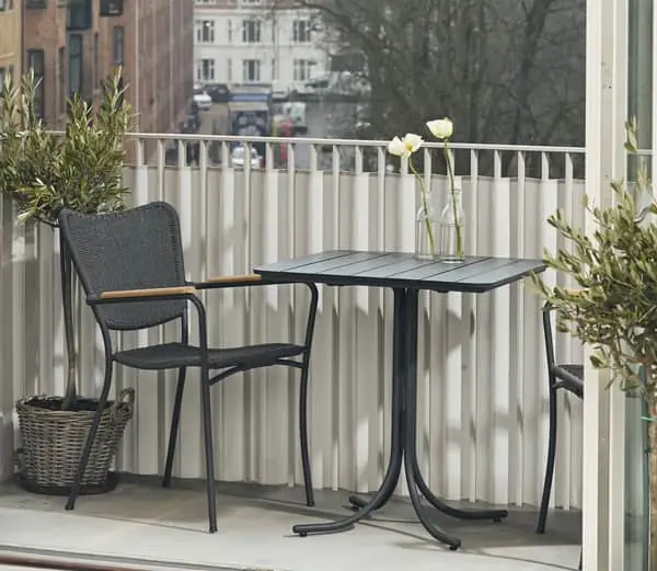 Mandalay Pure Cafésæt - 1 Bord Og 2 Stole 4 Mandalay Pure Cafésæt - 1 Bord Og 2 Stole - Billede 2